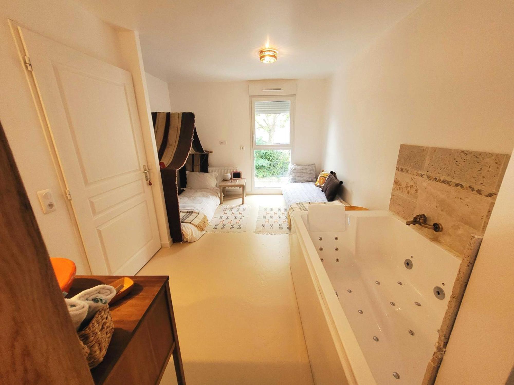 Dream Of Mediterranean House, Jacuzzi, Bbq, Delices Ensoleilles Sartrouville Dış mekan fotoğraf